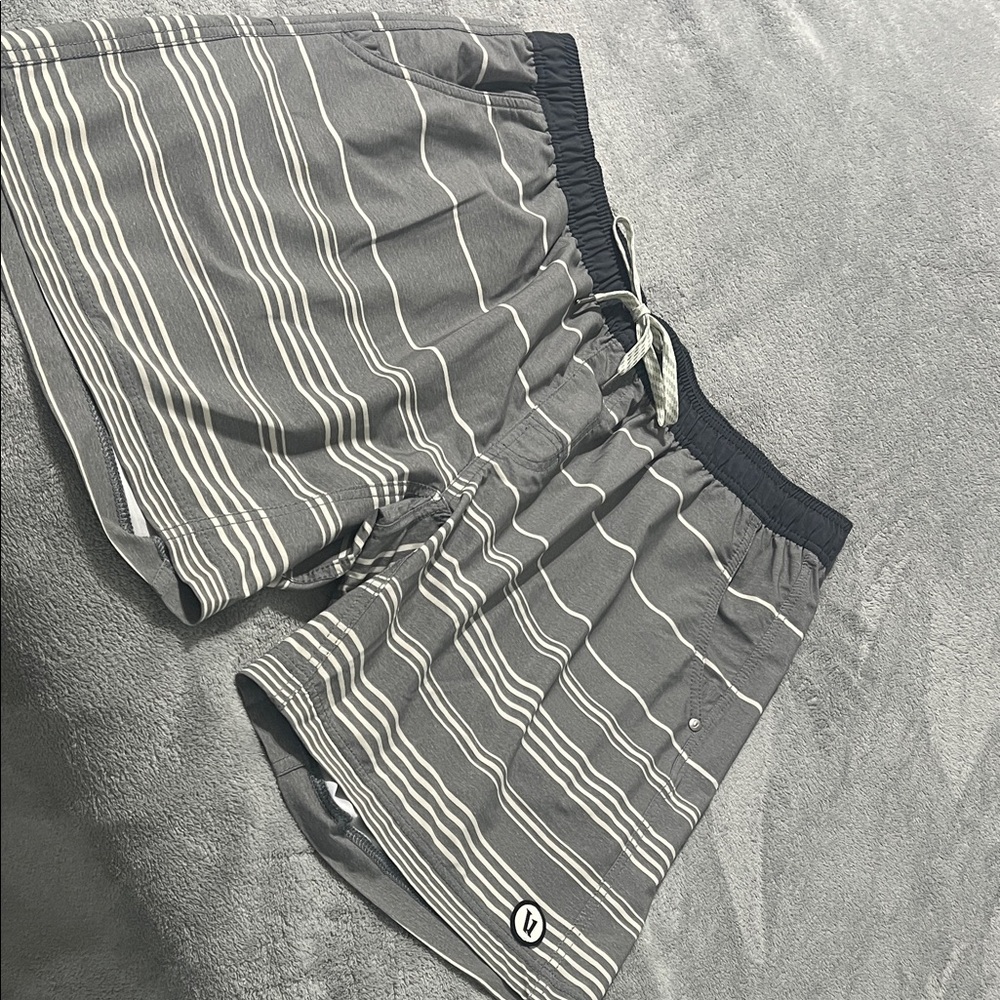 Men’s Gray and White Striped Shorts